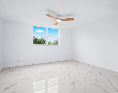 501 E Dania Beach Boulevard - Photo Thumbnail 23