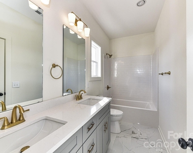 121 W F Street - Photo Thumbnail 28