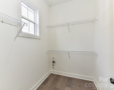 121 W F Street - Photo Thumbnail 20