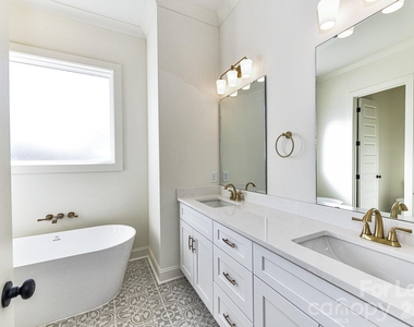 121 W F Street - Photo Thumbnail 16