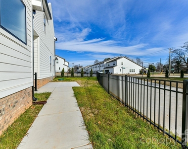 121 W F Street - Photo Thumbnail 38