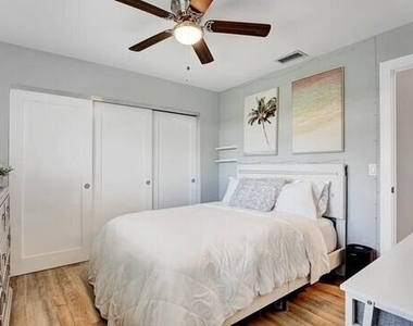 722 Sw 28th Avenue - Photo Thumbnail 21
