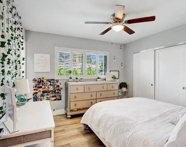 722 Sw 28th Avenue - Photo Thumbnail 20