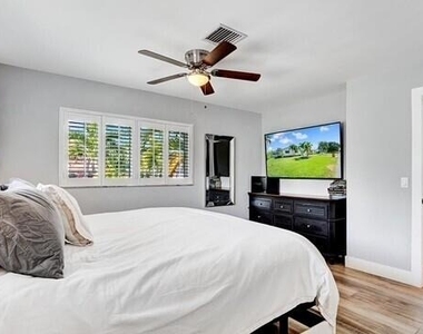 722 Sw 28th Avenue - Photo Thumbnail 19