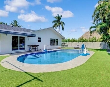 722 Sw 28th Avenue - Photo Thumbnail 33
