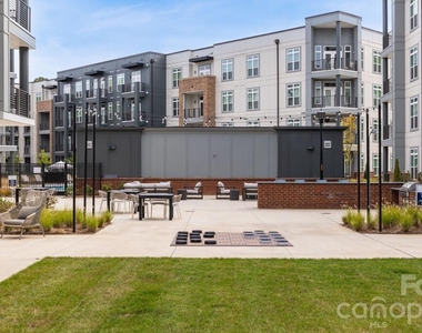4520 Charlotte Park Drive - Photo Thumbnail 17