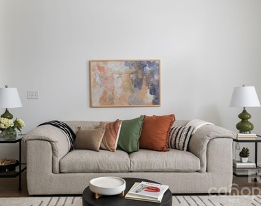 4520 Charlotte Park Drive - Photo Thumbnail 33