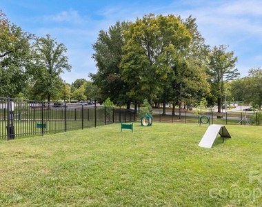 4520 Charlotte Park Drive - Photo Thumbnail 24