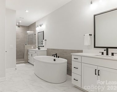 2555 Deacon Avenue - Photo Thumbnail 19