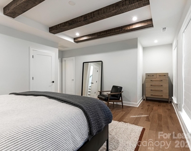 2555 Deacon Avenue - Photo Thumbnail 18