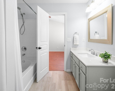558 Calen Lane - Photo Thumbnail 24