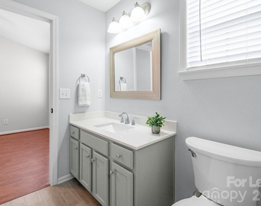 558 Calen Lane - Photo Thumbnail 25