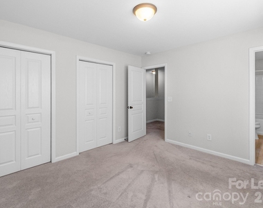 558 Calen Lane - Photo Thumbnail 34