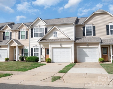 558 Calen Lane - Photo Thumbnail 44