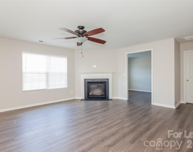 7005 Copper Ridge Court - Photo Thumbnail 4