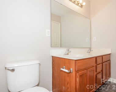 7005 Copper Ridge Court - Photo Thumbnail 12