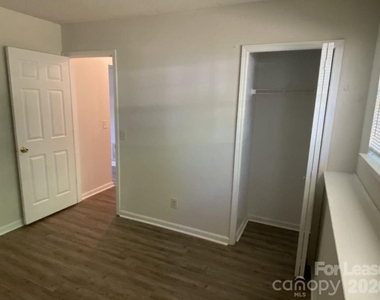 3122 Periwinkle Court - Photo Thumbnail 22