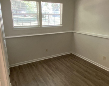 3122 Periwinkle Court - Photo Thumbnail 21