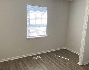 3122 Periwinkle Court - Photo Thumbnail 15