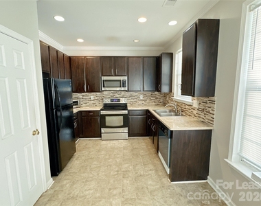 7629 Abigail Glen Drive - Photo Thumbnail 1