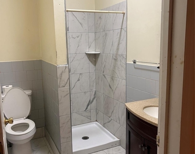 604 Main Avenue Nw - Photo Thumbnail 3