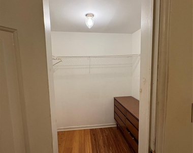 604 Main Avenue Nw - Photo Thumbnail 5