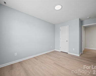 9612 Brackenview Court - Photo Thumbnail 28