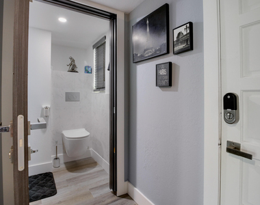 4393 Trevi Court - Photo Thumbnail 18