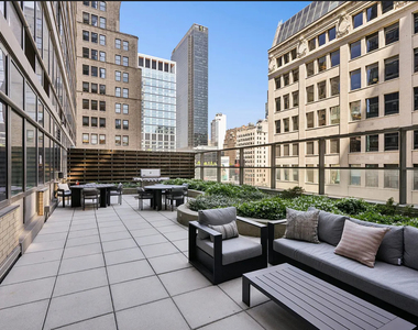 West 31st Street - Photo Thumbnail 6