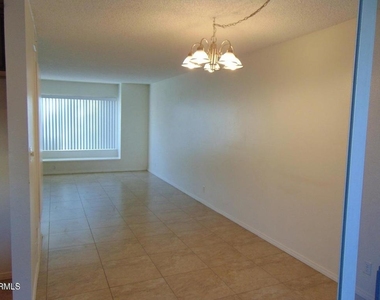 1243 Prairie Dog Circle - Photo Thumbnail 4