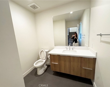 501 N Santa Anita - Photo Thumbnail 14