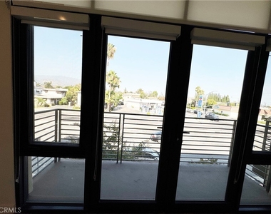 501 N Santa Anita - Photo Thumbnail 21