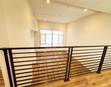 501 N Santa Anita - Photo Thumbnail 32