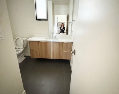 501 N Santa Anita - Photo Thumbnail 29