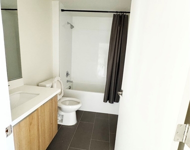 501 N Santa Anita - Photo Thumbnail 15