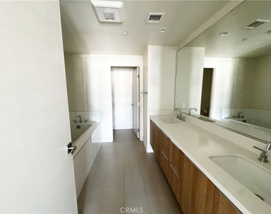 501 N Santa Anita - Photo Thumbnail 21