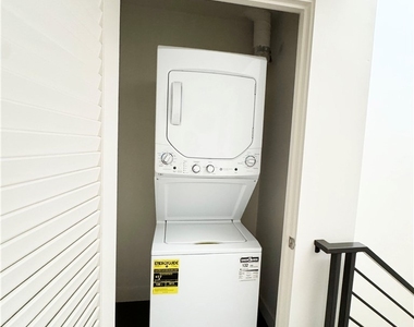 501 N Santa Anita - Photo Thumbnail 27