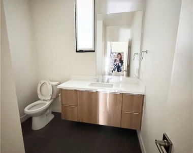 501 N Santa Anita - Photo Thumbnail 11