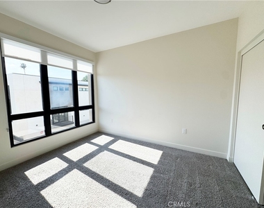 501 N Santa Anita - Photo Thumbnail 17