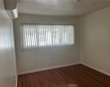 420 W Alameda Avenue - Photo Thumbnail 15