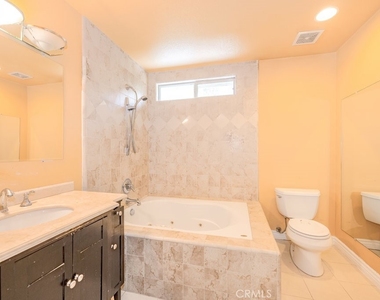 12200 Crest Avenue - Photo Thumbnail 16