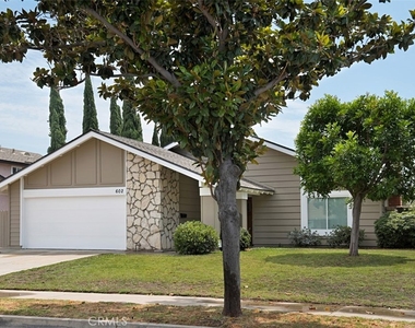 602 Carnation - Photo Thumbnail 14