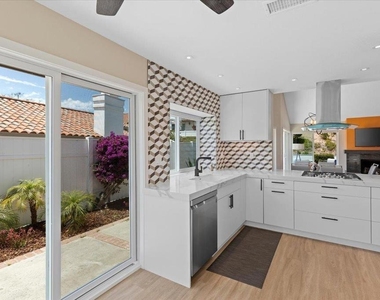 4744 Miletus Way - Photo Thumbnail 15
