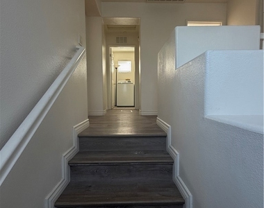 1757 Steinman - Photo Thumbnail 11