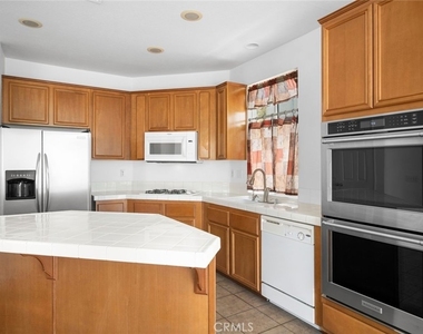 29511 Dana Court - Photo Thumbnail 10
