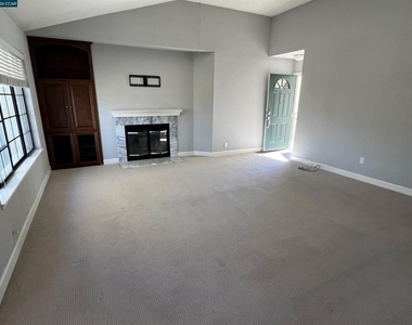85 Tahoe Ct - Photo Thumbnail 1