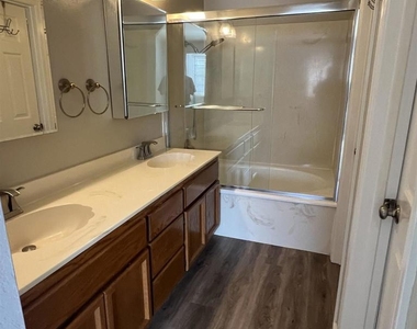 85 Tahoe Ct - Photo Thumbnail 6