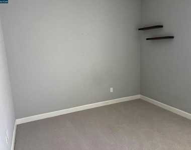 85 Tahoe Ct - Photo Thumbnail 11