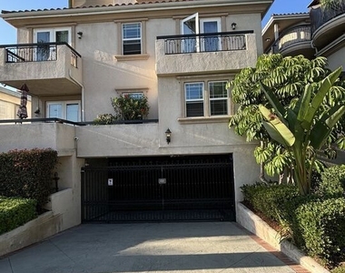 333 Milford Street - Photo Thumbnail 12