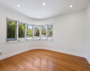 14041 Roblar Road - Photo Thumbnail 11